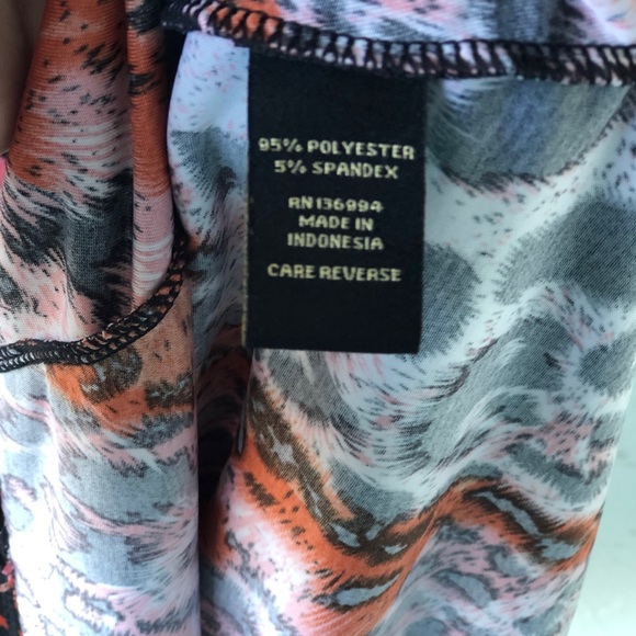 Leopard Colorful Blouse - Picture 4 of 4